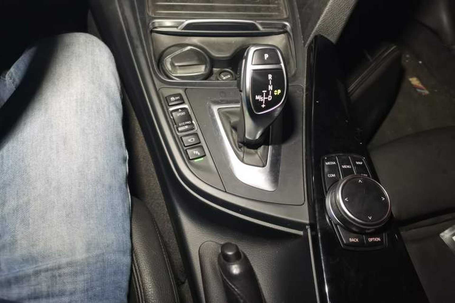 Used BMW 3 Series 2018 320Li Leading Model M Sport Package Gear Lever