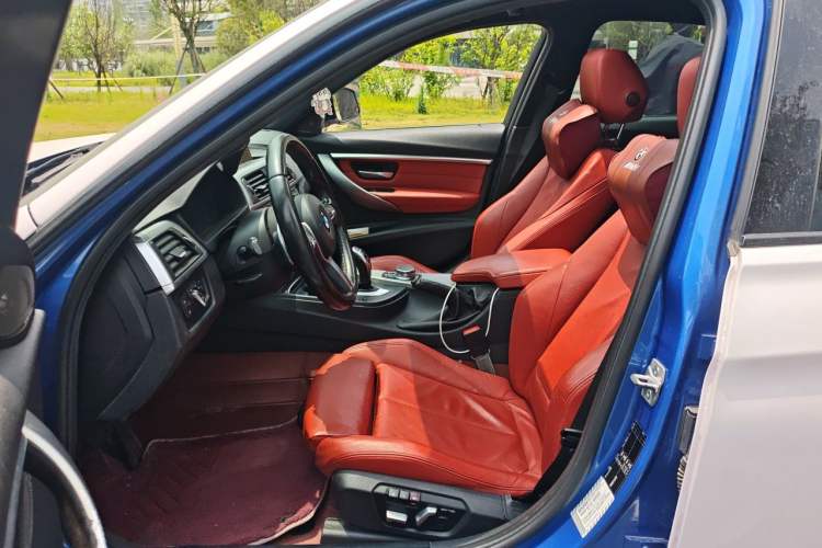 Used BMW 3 Series 2018 330i M Sport Night Edition Left Front Seat