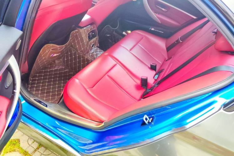 Used BMW 3 Series 2018 330i M Sport Night Edition Left Rear Seat
