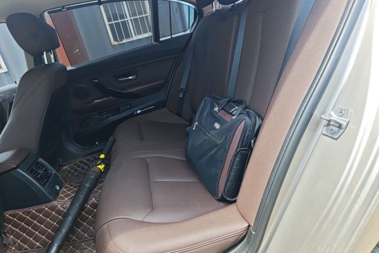 Used BMW 3 Series 2018 320Li Fashion Model Left Rear Seat