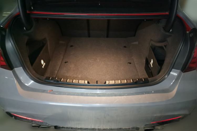 Used BMW 3 Series 2018 320Li Leading Model M Sport Package Trunk