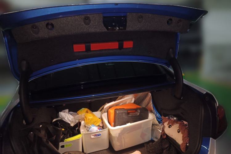 Used BMW 3 Series 2018 320Li Leading Model M Sport Package Trunk