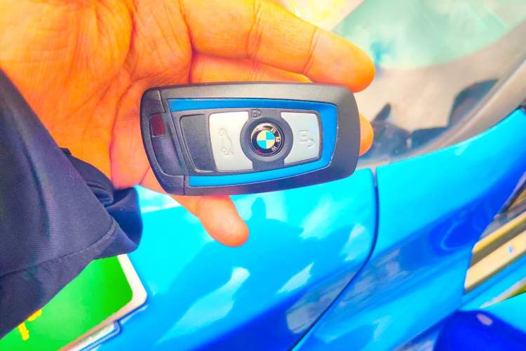 Used BMW 3 Series 2018 330i M Sport Night Edition Vehicle Key