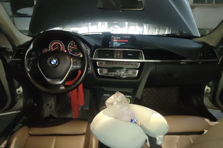Used BMW 3 Series 2018 320Li Fashion Model Center Console
