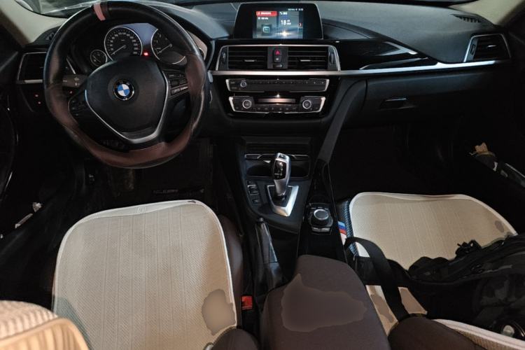 Used BMW 3 Series 2018 320Li Fashion Model Center Console