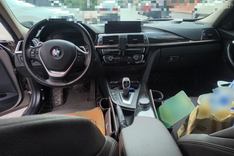 Used BMW 3 Series 2018 320Li Leading Luxury Package Center Console