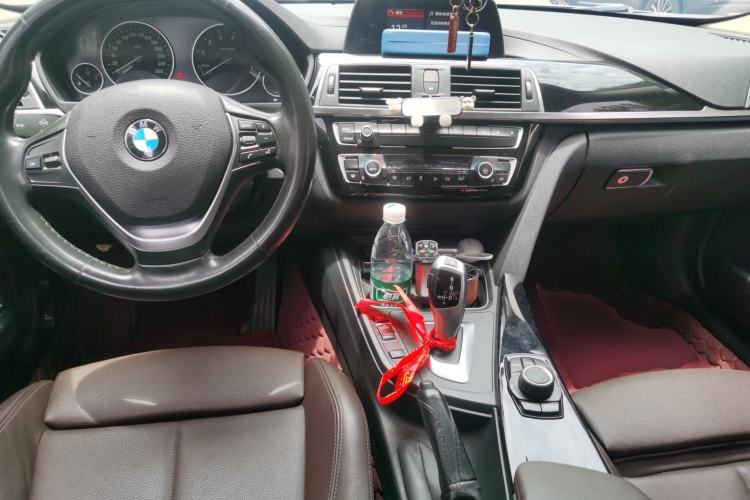 Used BMW 3 Series 2018 320Li Fashion Model Center Console