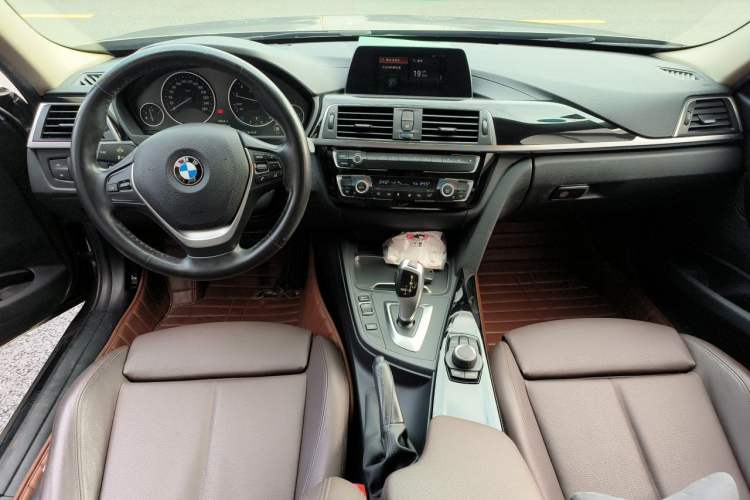 Used BMW 3 Series 2018 320Li Fashion Model Center Console
