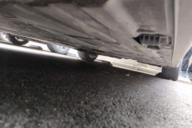 Used BMW 3 Series 2018 320Li Fashion Model Chassis Front Left