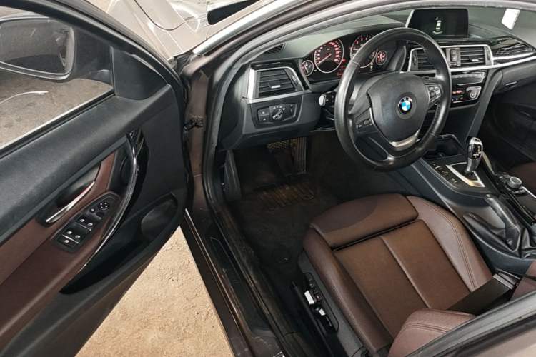 Used BMW 3 Series 2018 320Li Fashion Model Driver Seat