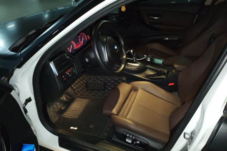 Used BMW 3 Series 2018 320Li Fashion Model Driver Seat