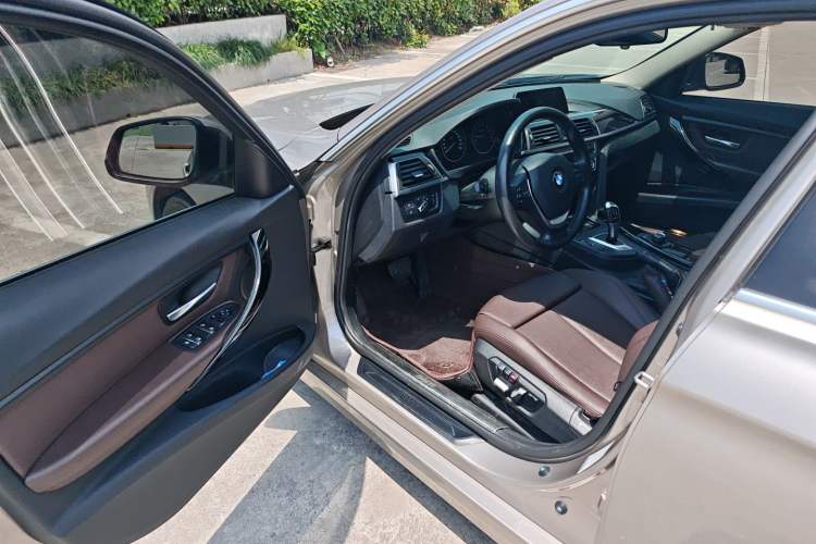Used BMW 3 Series 2018 320Li Fashion Model Driver Seat