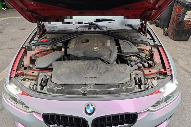 Used BMW 3 Series 2018 320Li Fashion Model Engine Bay