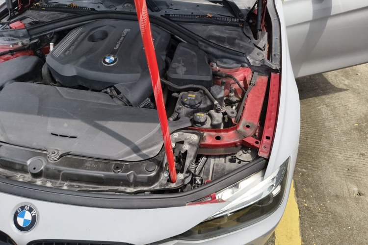 Used BMW 3 Series 2018 320Li M Sport Night Edition Engine Bay Left