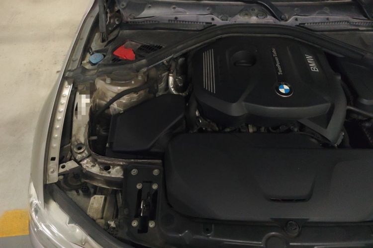 Used BMW 3 Series 2018 320Li Fashion Model Engine Bay Right