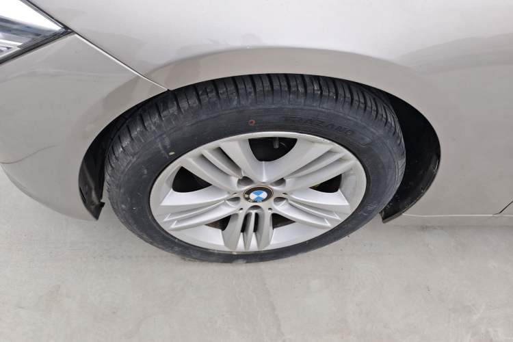 Used BMW 3 Series 2018 318Li Exterior 4