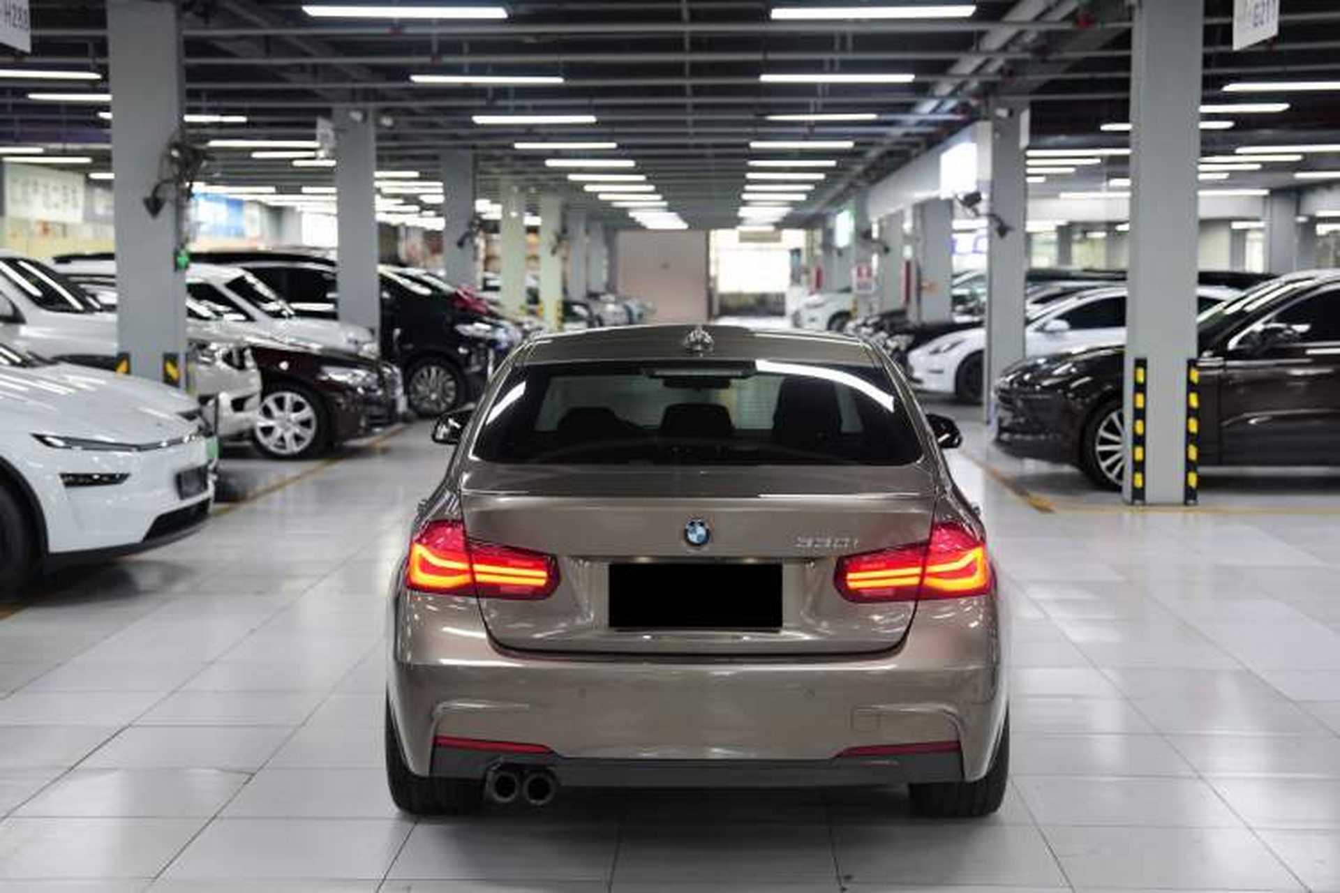 Used BMW 3 Series 2018 330i M Sport Night Edition Exterior 4