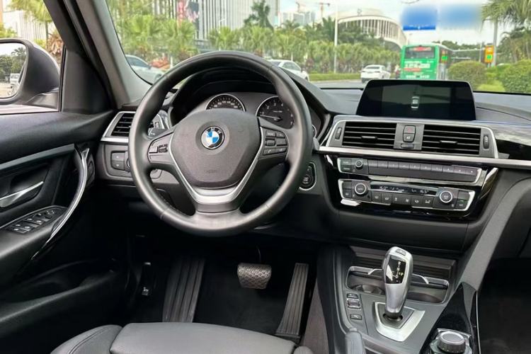 Used BMW 3 Series 2018 320Li Fashion Model Exterior 8