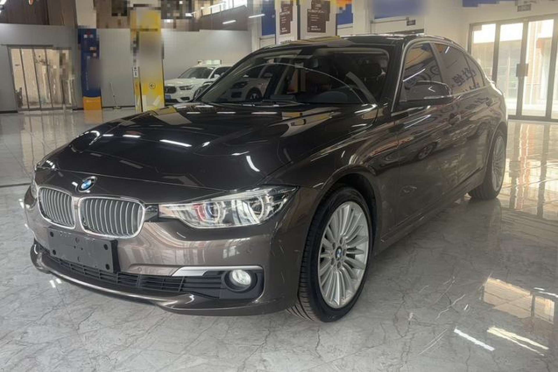 Used BMW 3 Series 2018 320Li Fashion Model Front Left 45 Deg