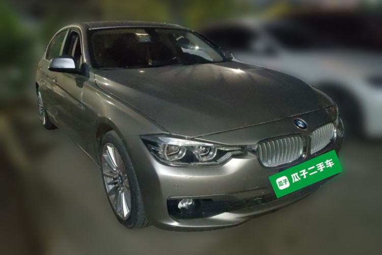Used BMW 3 Series 2018 320Li Fashion Model Front Right 45 Deg