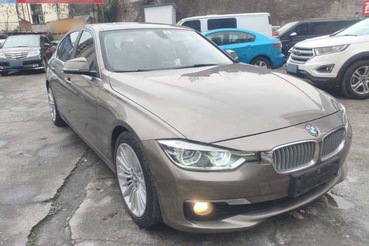 Used BMW 3 Series 2018 320Li Fashion Model Front Right 45 Deg