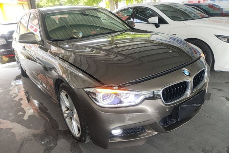 Used BMW 3 Series 2018 320Li Leading Model M Sport Package Front Right 45 Deg