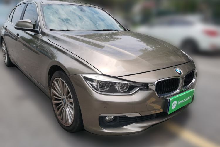Used BMW 3 Series 2018 320Li Fashion Model Front Right 45 Deg