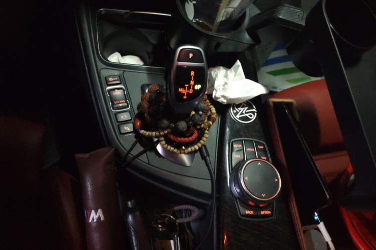 Used BMW 3 Series 2018 330Li M Sport Shadow Edition Gear Lever