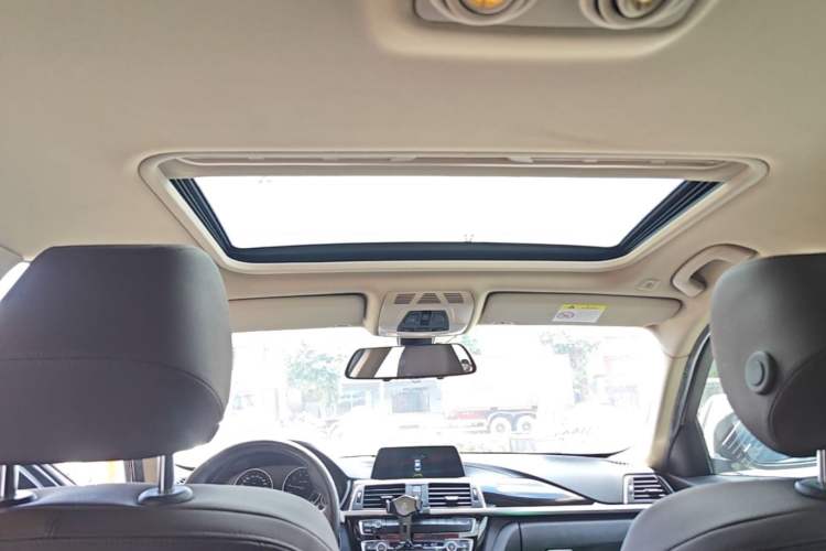 Used BMW 3 Series 2018 320Li Fashion Model Headliner