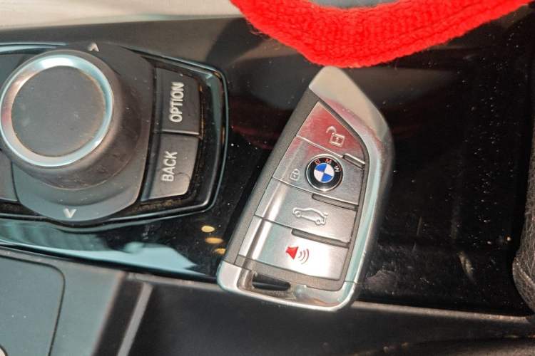 Used BMW 3 Series 2018 320Li Fashion Model Interior 1