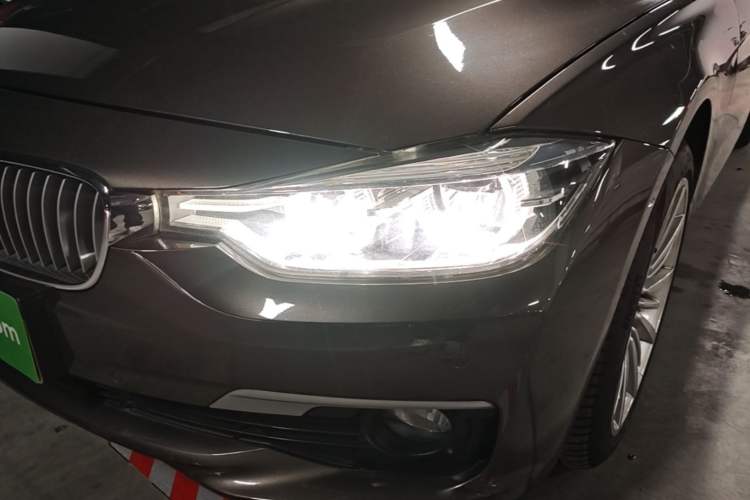 Used BMW 3 Series 2018 320Li Fashion Model Left Front Headlight