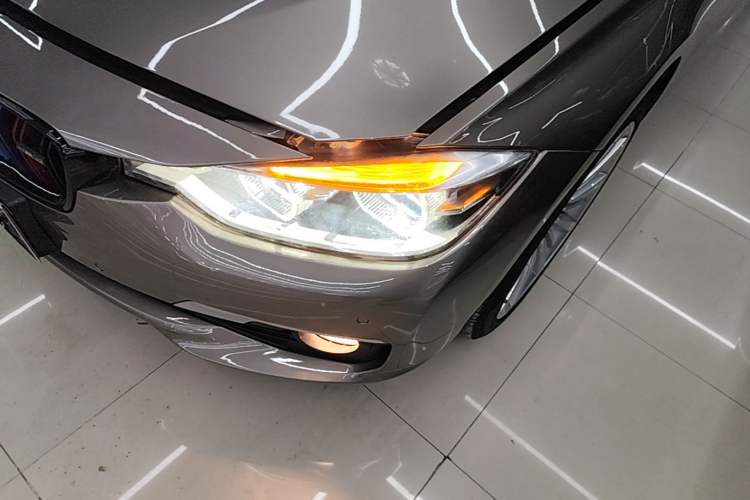 Used BMW 3 Series 2018 320Li Fashion Model Left Front Headlight