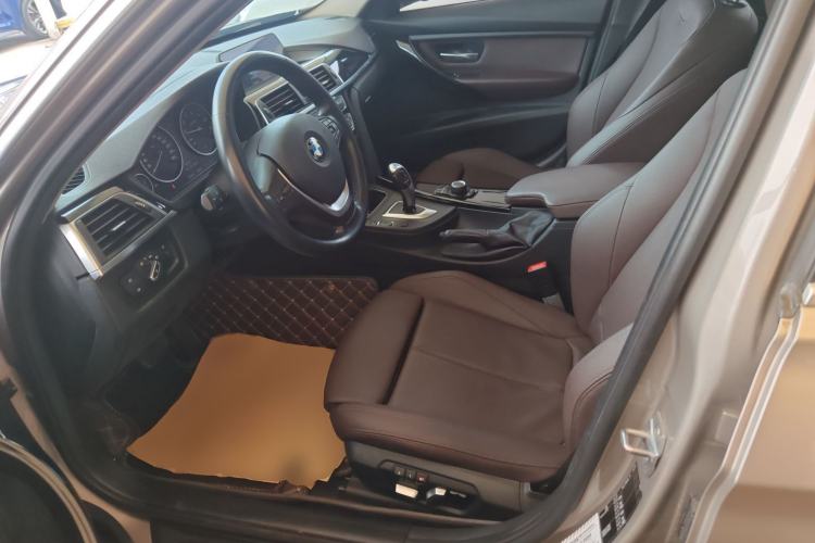 Used BMW 3 Series 2018 320Li Fashion Model Left Front Seat