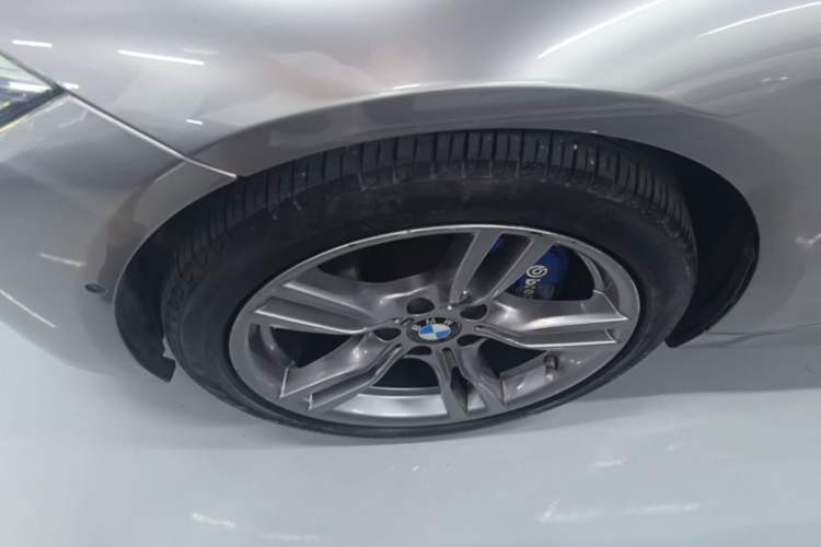 Used BMW 3 Series 2018 320Li M Sport Night Edition Left Front Wheel Hub