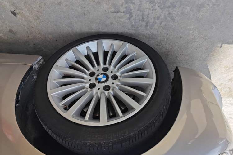 Used BMW 3 Series 2018 320Li Fashion Model Left Front Wheel Hub