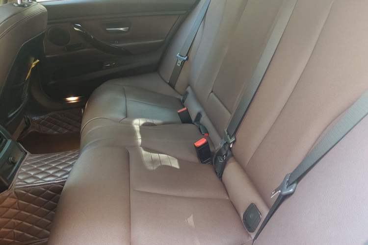 Used BMW 3 Series 2018 320Li Fashion Model Left Rear Seat