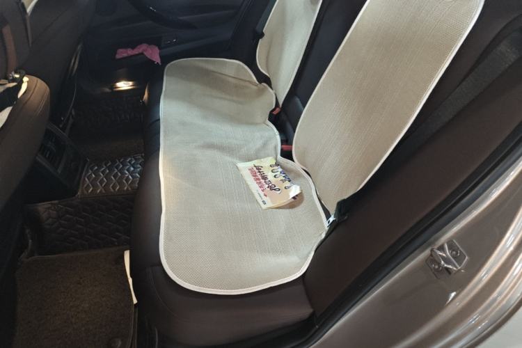 Used BMW 3 Series 2018 320Li Fashion Model Left Rear Seat
