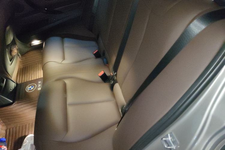 Used BMW 3 Series 2018 320Li Fashion Model Left Rear Seat