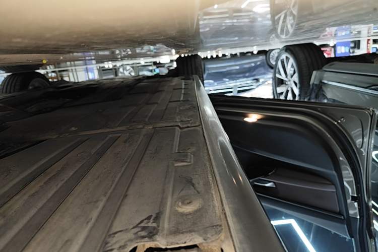 Used BMW 3 Series 2018 320Li Fashion Model Left Side Sill