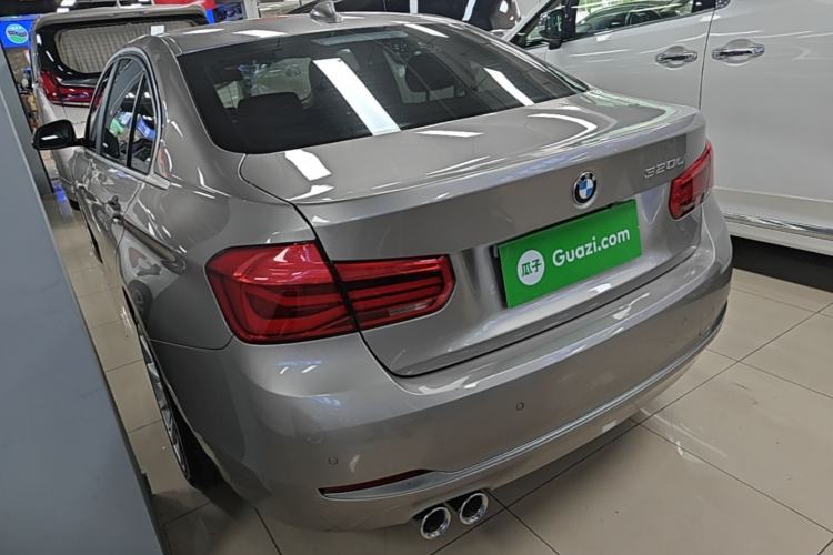 Used BMW 3 Series 2018 320Li Fashion Model Rear Left 45 Deg