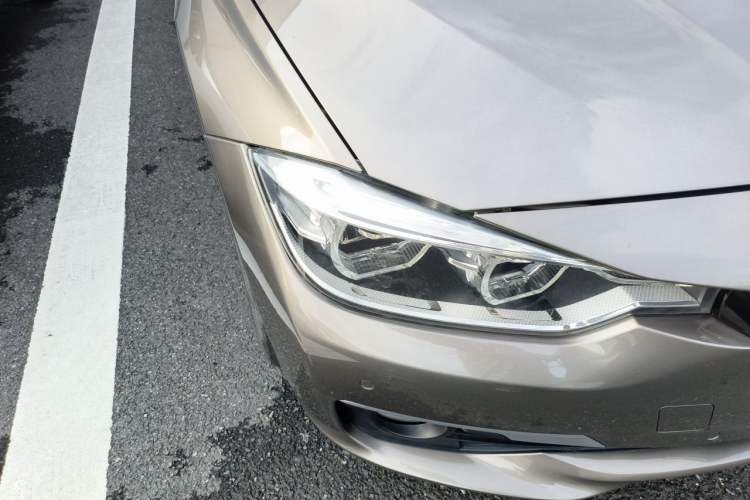 Used BMW 3 Series 2018 320Li Fashion Model Right Front Headlight