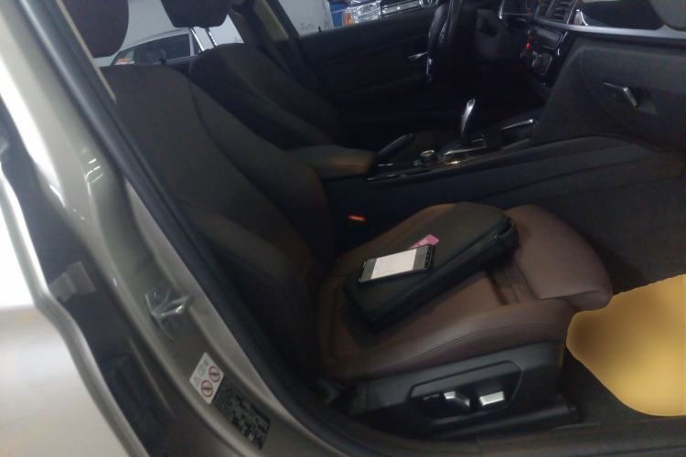 Used BMW 3 Series 2018 320Li Fashion Model Right Front Seat