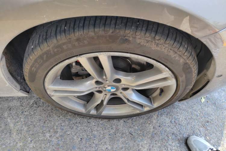 Used BMW 3 Series 2018 320Li M Sport Night Edition Right Front Wheel Hub