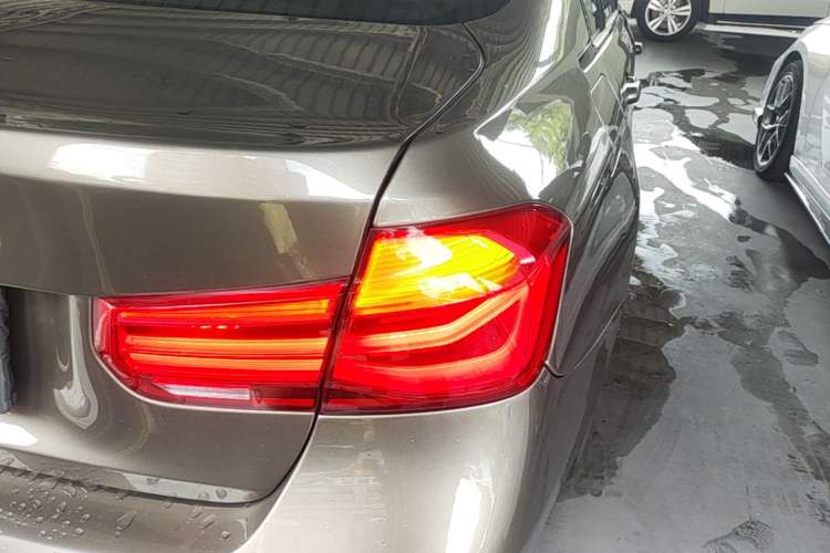 Used BMW 3 Series 2018 320Li Leading Model M Sport Package Right Rear Taillight