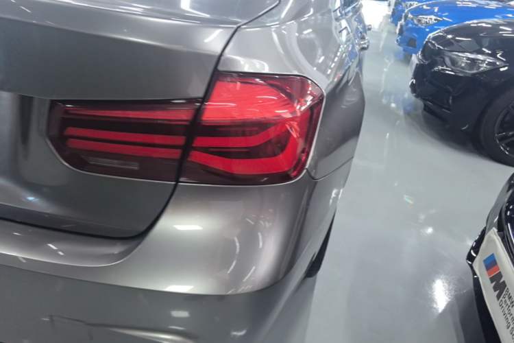 Used BMW 3 Series 2018 320Li M Sport Night Edition Right Rear Taillight