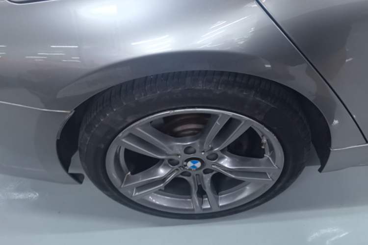 Used BMW 3 Series 2018 320Li M Sport Night Edition Right Rear Wheel Hub