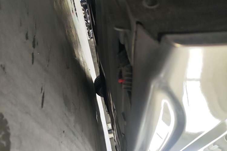 Used BMW 3 Series 2018 320Li Leading Model M Sport Package Right Side Sill