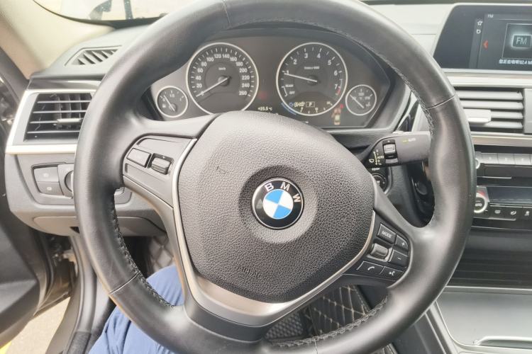 Used BMW 3 Series 2018 318Li Steering Wheel