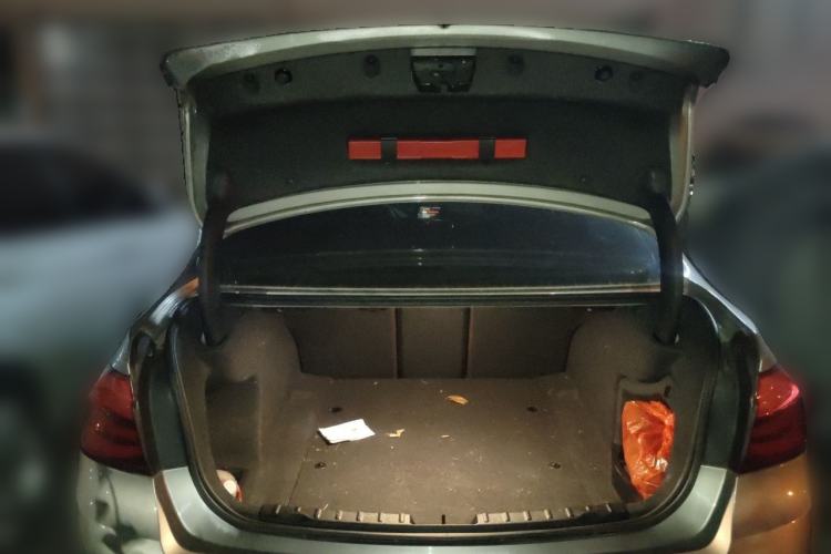 Used BMW 3 Series 2018 320Li Fashion Model Trunk