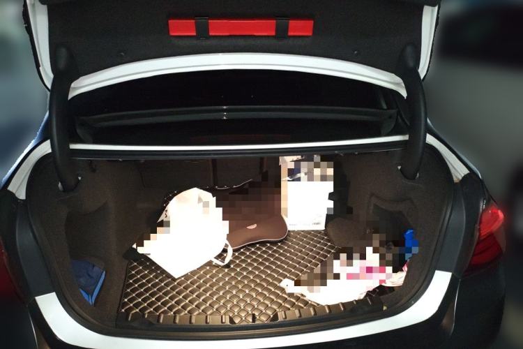 Used BMW 3 Series 2018 320Li Fashion Model Trunk
